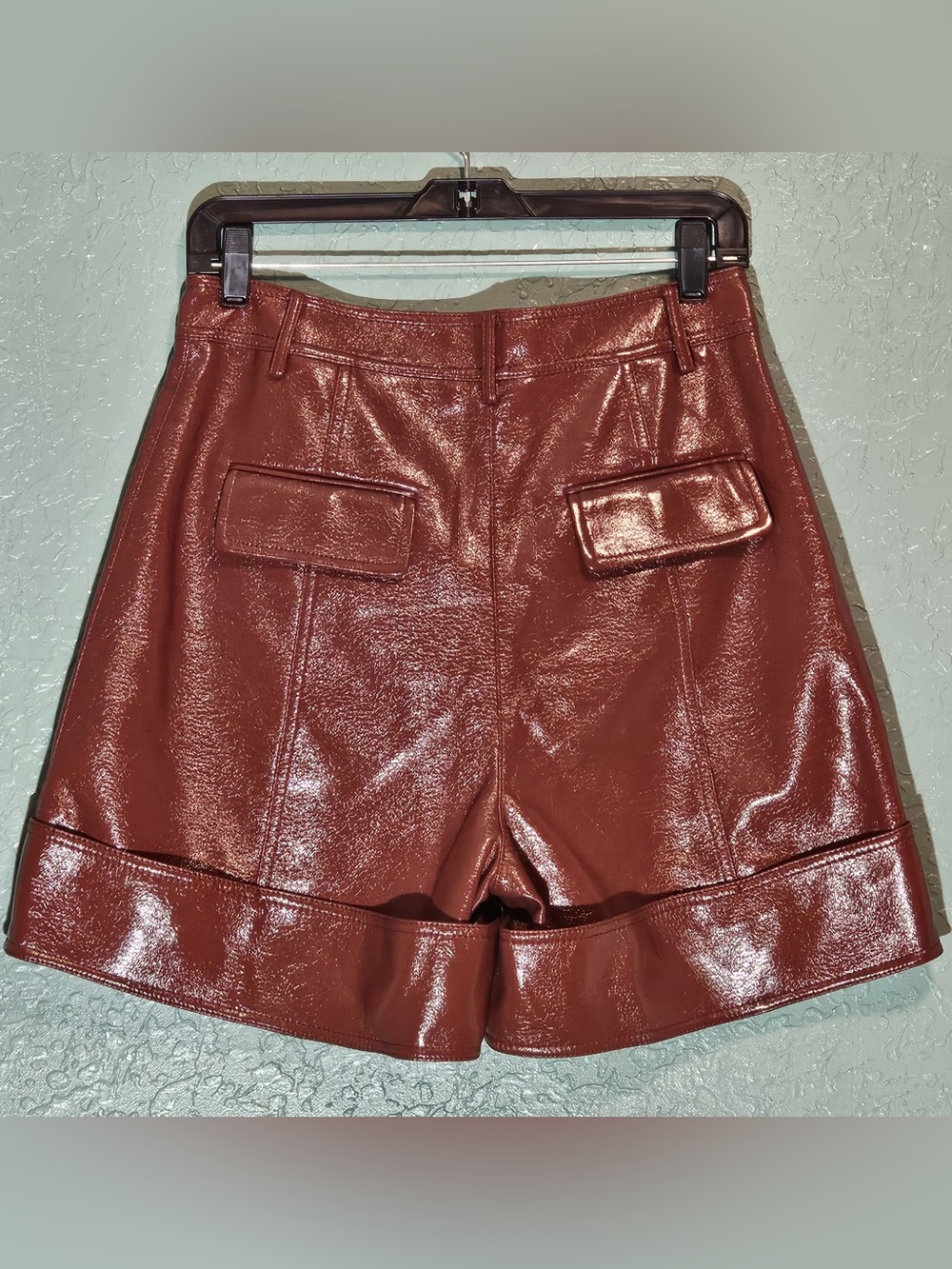 Tibi Burgundy Faux Leather High Rise Shorts Size 6 - Picture 2 of 13